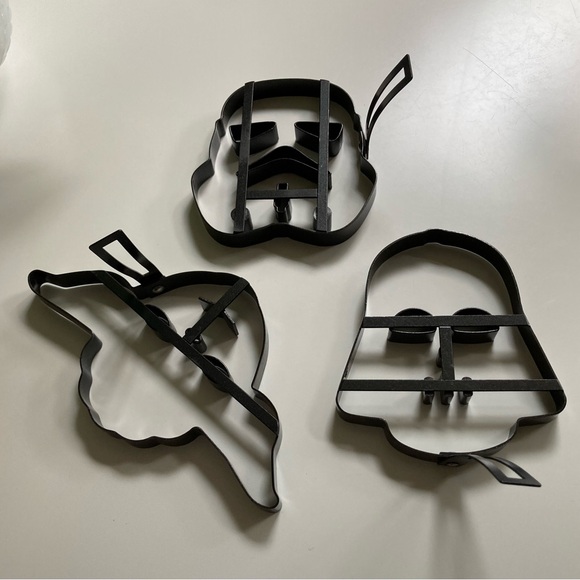 Williams Sonoma Three Star Wars Pancake Molds Yoda Darth Vader and Stormtrooper - Picture 3 of 6